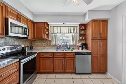 531 Sheridan Drive, Venice, FL 34293 - Photo 15