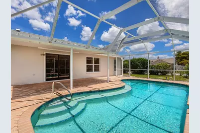 7517 38th Street Circle E, Sarasota, FL 34243 - Photo 21