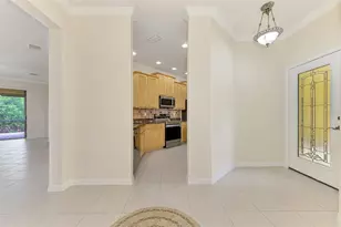 20567 Cornaro Ct, Venice, FL 34292 - Photo 9