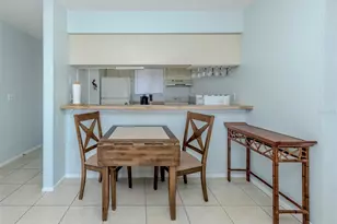 217 Airport Ave W, Venice, FL 34285 - Photo 17