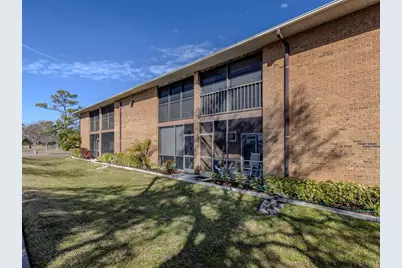 217 Airport Avenue W #216, Venice, FL 34285 - Photo 3