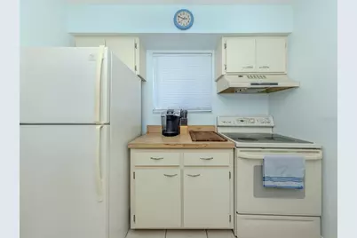 217 Airport Avenue W #216, Venice, FL 34285 - Photo 19