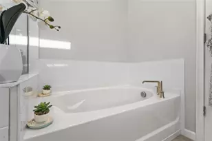 12458 Somatic Ct, Venice, FL 34293 - Photo 27