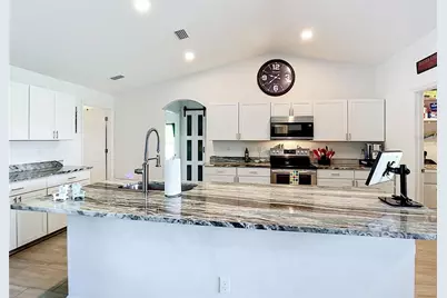 10024 Lebanon Dr, Port Charlotte, FL 33981 - Photo 11