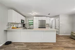 1128 Cowart Rd, Plant City, FL 33567 - Photo 11