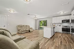 1128 Cowart Rd, Plant City, FL 33567 - Photo 7