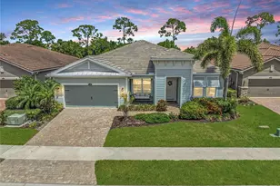 11560 Tapestry Ln, Venice, FL 34293 - Photo 1