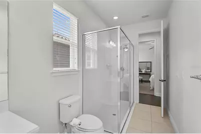 11560 Tapestry Lane, Venice, FL 34293 - Photo 17