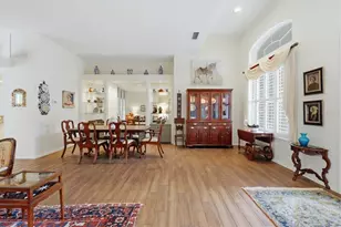 597 Aston Woods Ct, Venice, FL 34293 - Photo 11