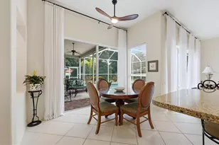 597 Aston Woods Ct, Venice, FL 34293 - Photo 15