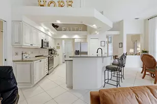 597 Aston Woods Ct, Venice, FL 34293 - Photo 13