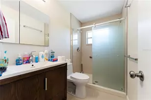 5015 Brookmeade Dr, Sarasota, FL 34232 - Photo 19