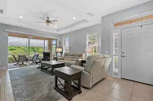 395 Capulet Dr, Venice, FL 34292 - Photo 5