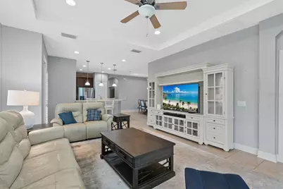 395 Capulet Drive, Venice, FL 34292 - Photo 7