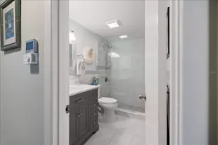 707 W Venice Ave, Venice, FL 34285 - Photo 23