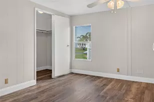 498 Longwood Dr, Venice, FL 34285 - Photo 21