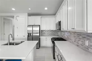 4238 Golden Crk Ter, Parrish, FL 34219 - Photo 7