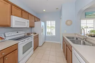 12983 Tigers Eye Dr, Venice, FL 34292 - Photo 11