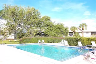 400 Mission Trail E, Venice, FL 34285 - Photo 3