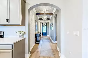 18105 Grand Prosperity Dr, Venice, FL 34293 - Photo 5