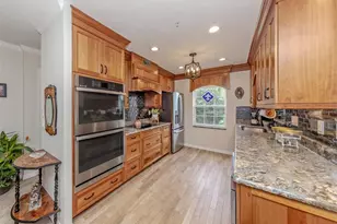 1505 Gondola Park Dr, Venice, FL 34292 - Photo 11