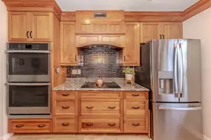 1505 Gondola Park Dr, Venice, FL 34292 - Photo 13