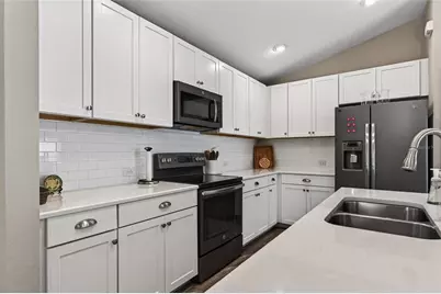 12666 Shimmering Oak Circle, Venice, FL 34293 - Photo 25