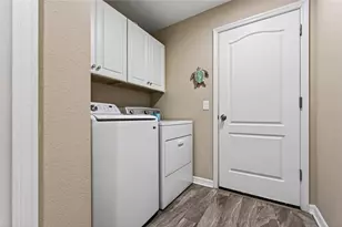 12666 Shimmering Oak Cir, Venice, FL 34293 - Photo 43