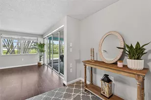1226 Pine Needle Rd, Venice, FL 34285 - Photo 11