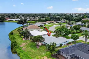 1226 Pine Needle Rd, Venice, FL 34285 - Photo 41