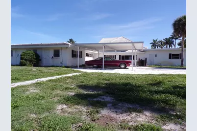 1124 Sunset Drive, Venice, FL 34285 - Photo 31