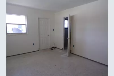 1124 Sunset Drive, Venice, FL 34285 - Photo 15