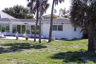 1124 Sunset Dr, Venice, FL 34285 - Photo 23