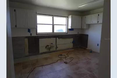 1124 Sunset Drive, Venice, FL 34285 - Photo 13