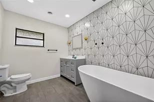 337 Colgan Ave SE, Port Charlotte, FL 33952 - Photo 27