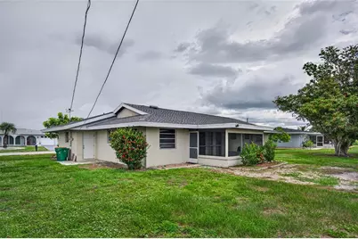 337 Colgan Avenue SE, Port Charlotte, FL 33952 - Photo 41
