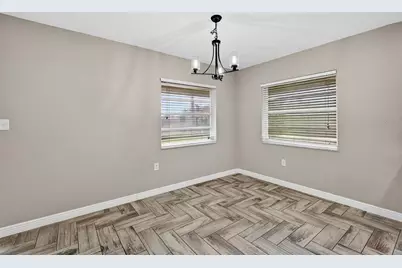 337 Colgan Avenue SE, Port Charlotte, FL 33952 - Photo 17