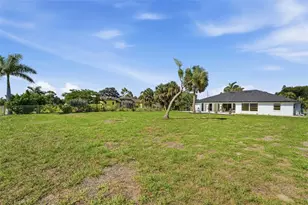 275 Rotonda Blvd N, Rotonda West, FL 33947 - Photo 37