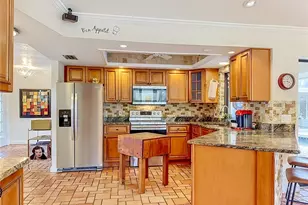 3234 Meadow Run Dr, Venice, FL 34293 - Photo 23