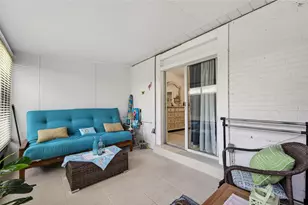 908 Villas Dr, Venice, FL 34285 - Photo 23