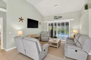 275 Mariner Ln, Rotonda West, FL 33947 - Photo 5