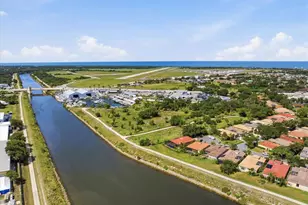 210 Rio Terra, Venice, FL 34285 - Photo 35