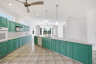 210 Rio Terra, Venice, FL 34285 - Photo 11
