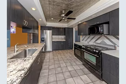 4361 Whispering Woods Place, Sarasota, FL 34233 - Photo 13