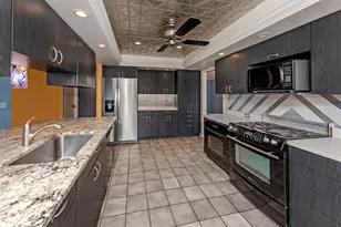 4361 Whispering Woods Pl, Sarasota, FL 34233 - Photo 13