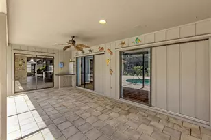 4361 Whispering Woods Pl, Sarasota, FL 34233 - Photo 15
