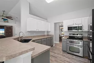 5250 Sunnyvale Rd, North Port, FL 34288 - Photo 13