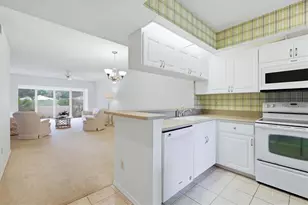 421 Cerromar Terrace, Venice, FL 34293 - Photo 5