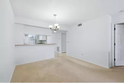 421 Cerromar Terrace #370, Venice, FL 34293 - Photo 9