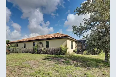 12390 Cinqueterre Drive, Venice, FL 34293 - Photo 7